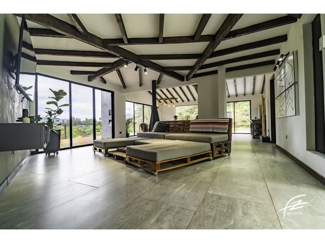 Casa de 3 alcobas en venta en El Carmen De Viboral, El Carmen de Viboral, 350 m² · foto 20 de 24