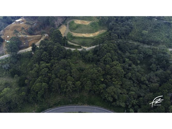Lote en venta en Las Palmas, Medellín, 2606 m² · foto 9 de 10
