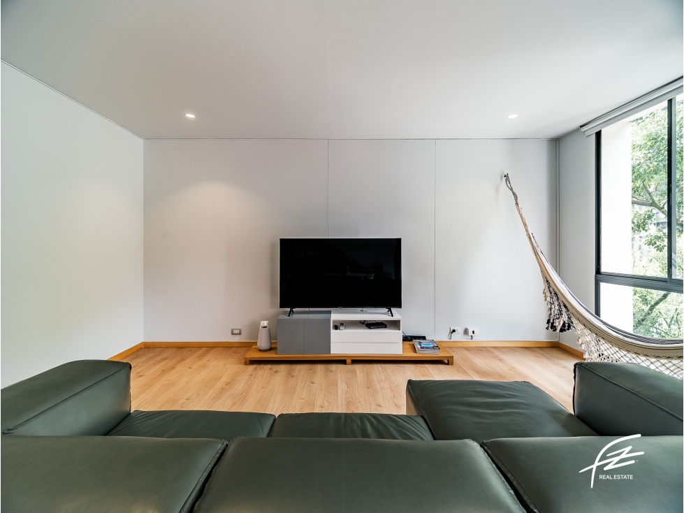 Apartamento en venta en El Poblado, Medellín · foto 15 de 24