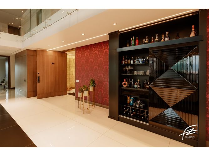 Apartamento de 5 alcobas en venta en El Poblado, Medellín, 737 m² · foto 11 de 18