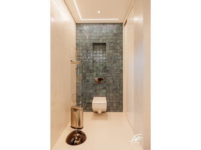 Apartamento de 5 alcobas en venta en El Poblado, Medellín, 737 m² · foto 16 de 18