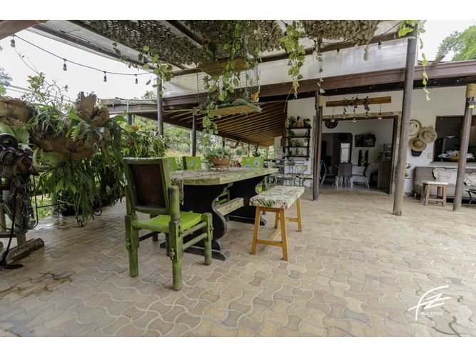 Casa de 4 alcobas en venta en Guarne, 300 m² · foto 11 de 24