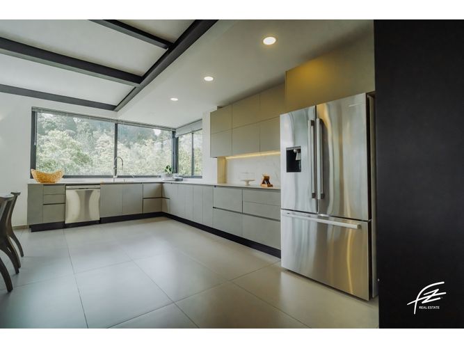 Casa de 5 alcobas en venta en Las Palmas, Envigado, 644 m² · foto 6 de 24