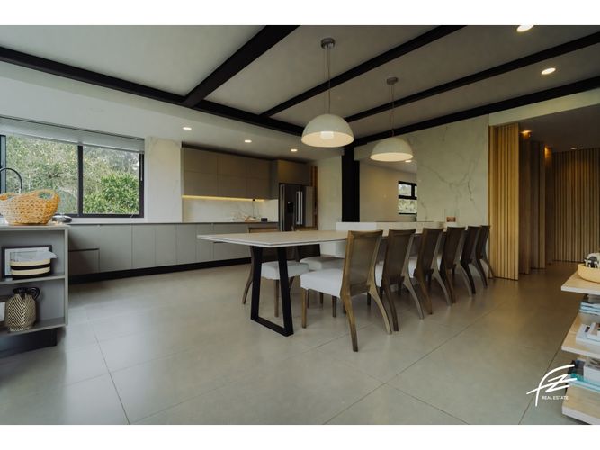 Casa de 5 alcobas en venta en Las Palmas, Envigado, 644 m² · foto 8 de 24