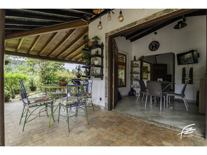 Casa de 4 alcobas en venta en Guarne, 300 m² · foto 14 de 24