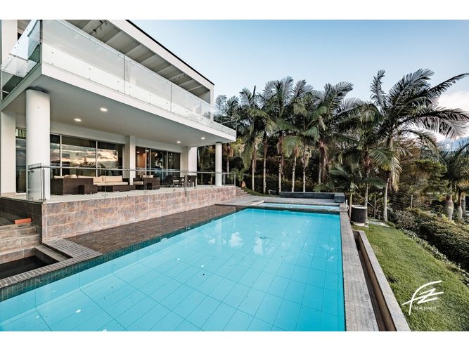 Casa de 7 alcobas en venta en Los Balsos, Medellín, 950 m² · foto 12 de 24
