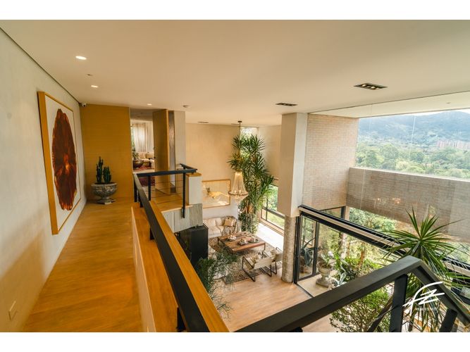Apartamento de 5 alcobas en venta en San Lucas, Medellín · foto 14 de 24