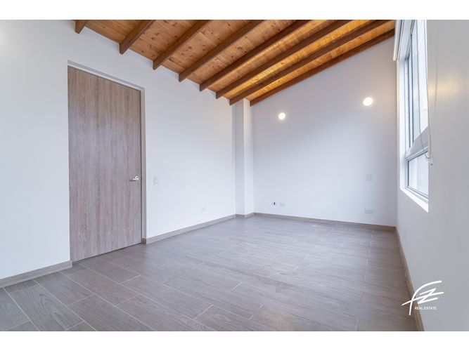 Casa de 4 alcobas en venta en Lomitas, La Ceja, 127 m² · foto 11 de 18
