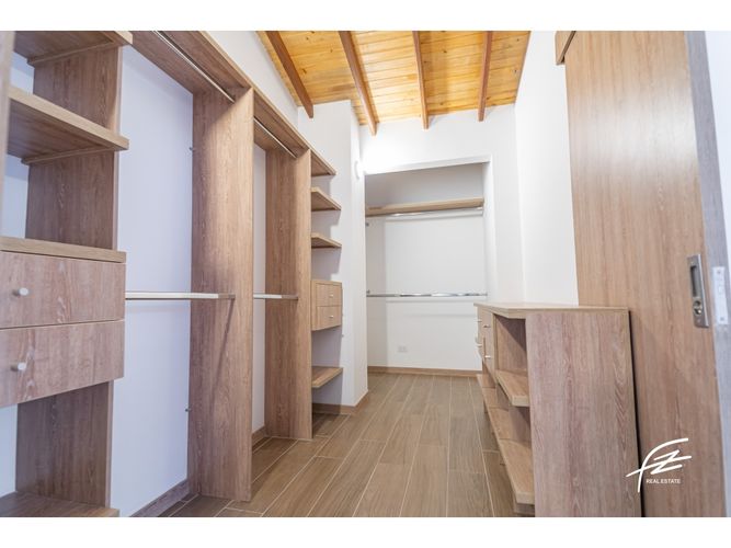 Casa de 4 alcobas en venta en Lomitas, La Ceja, 127 m² · foto 13 de 18