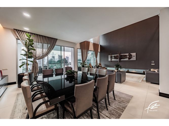 Casa de 7 alcobas en venta en Los Balsos, Medellín, 950 m² · foto 24 de 24