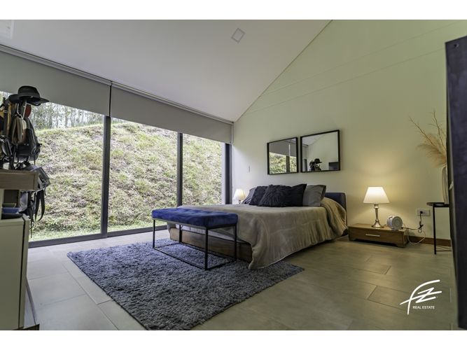 Casa de 4 alcobas en venta en San Felix, Bello, 300 m² · foto 10 de 24