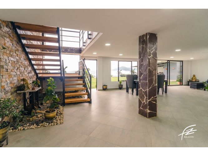 Casa de 4 alcobas en venta en Buenavista, Bello, 395 m² · foto 10 de 13