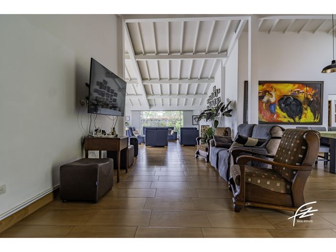 Finca en venta en El Carmen De Viboral, El Carmen de Viboral, 320 m² · foto 22 de 24