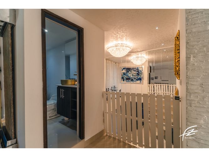 Casa de 4 alcobas en venta en Laureles, Medellín, 440 m² · foto 19 de 24