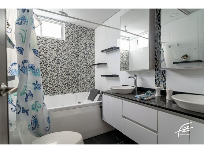 Apartamento en venta en El Poblado, Medellín · foto 5 de 20