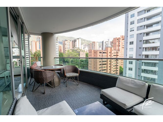 Apartamento en venta en El Poblado, Medellín · foto 18 de 20