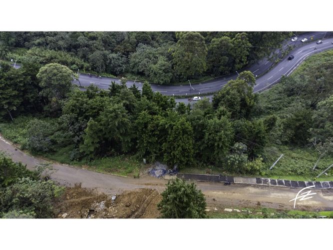 Lote en venta en Las Palmas, Envigado, 2627 m² · foto 5 de 6