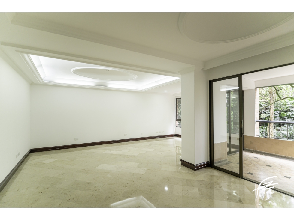Apartamento en venta en El Poblado, Medellín · foto 3 de 24