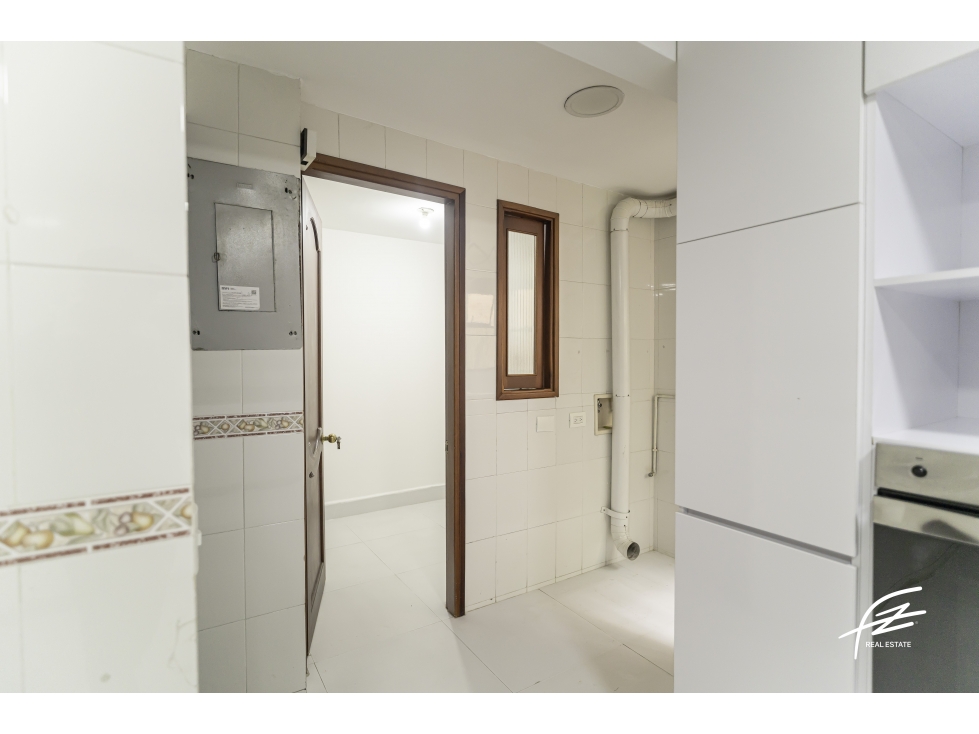 Apartamento en venta en El Poblado, Medellín · foto 7 de 24