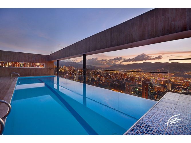 Apartamento en venta en El Poblado, Medellín · foto 23 de 23