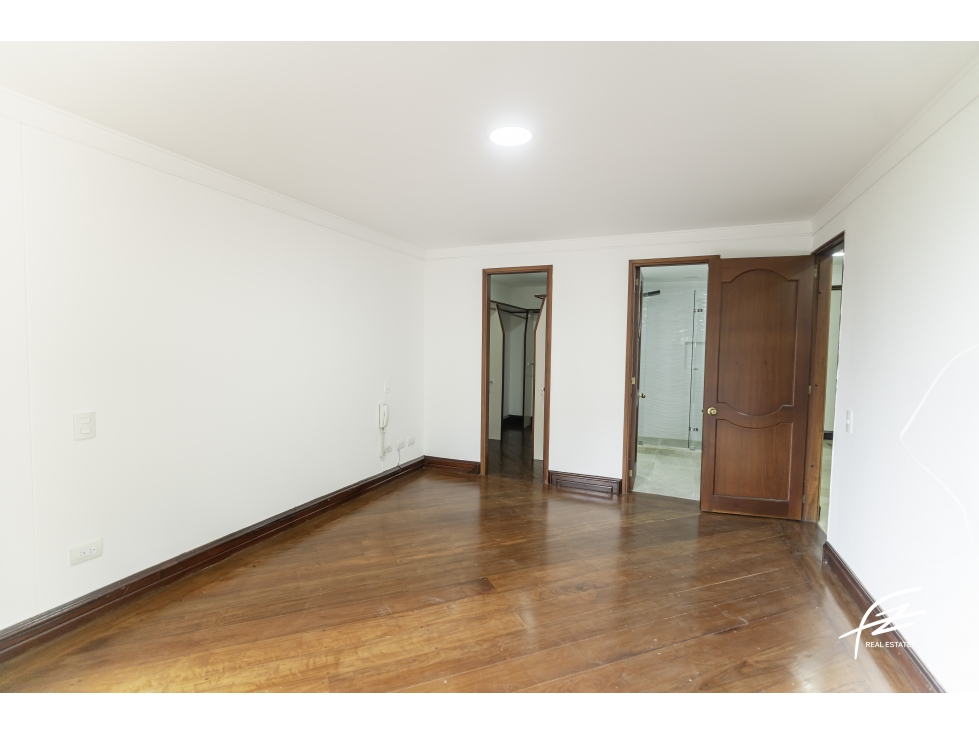 Apartamento en venta en El Poblado, Medellín · foto 14 de 24