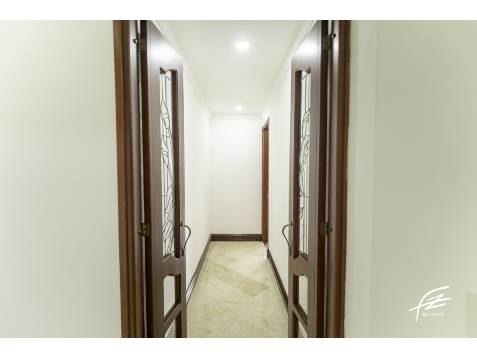 Apartamento en venta en El Poblado, Medellín · foto 17 de 24