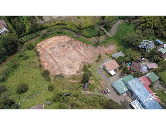 Lote en venta en Guarne, 1200 m² · foto 3 de 11