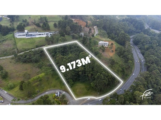 Lote en venta en Las Palmas, Medellín, 2442 m² · foto 7 de 10