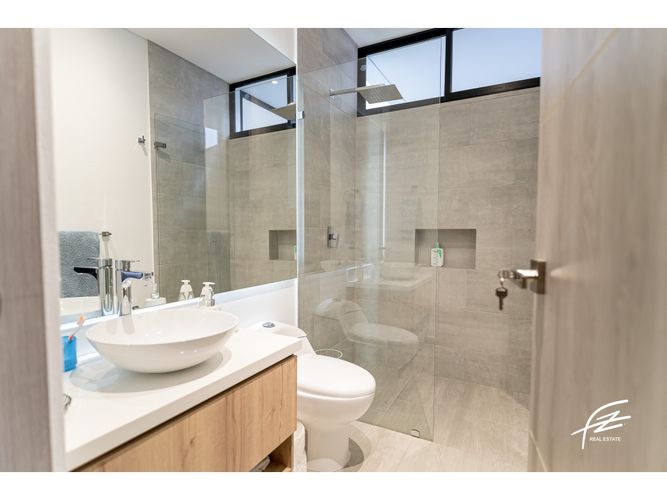 Casa de 3 alcobas en venta en El Retiro, 358 m² · foto 6 de 24