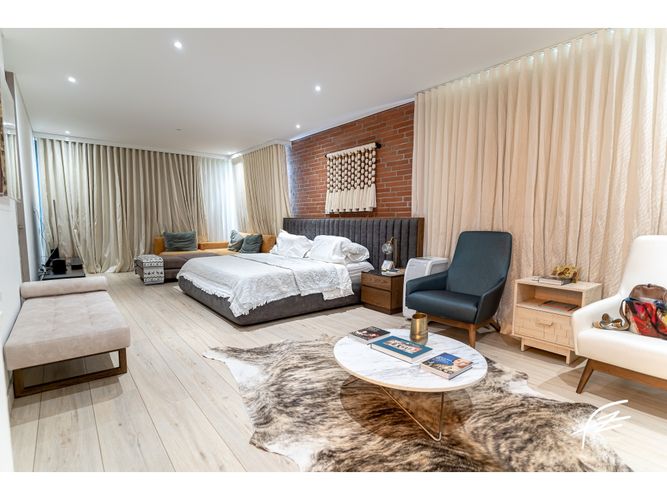 Casa de 3 alcobas en venta en El Retiro, 358 m² · foto 11 de 24