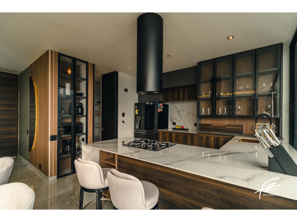 Apartamento en venta en El Poblado, Medellín · foto 20 de 22