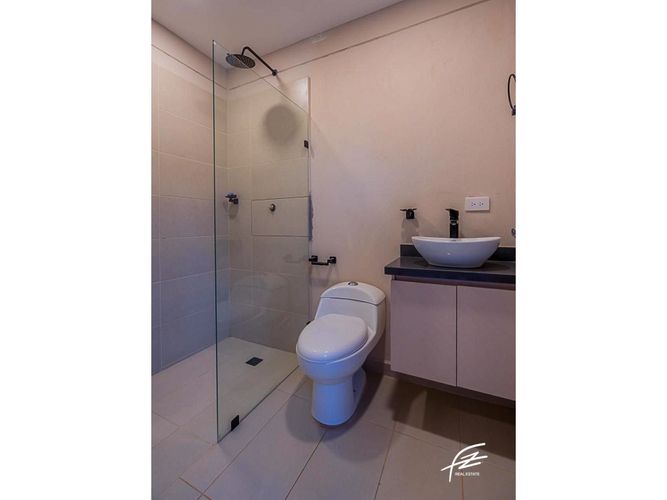 Finca en venta en Sajonia, Rionegro, 235 m² · foto 3 de 24