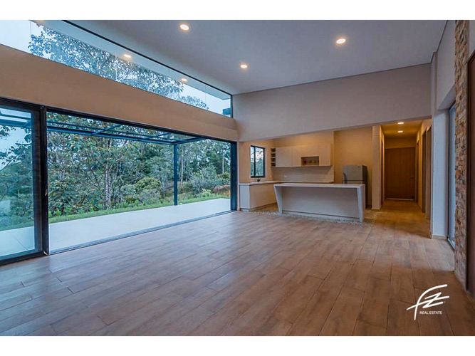 Finca en venta en Sajonia, Rionegro, 235 m² · foto 5 de 24