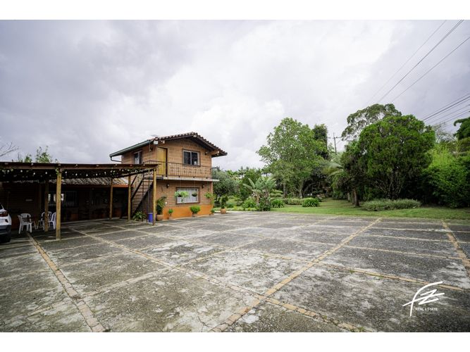 Finca en venta en El Porvenir, Rionegro, 1789 m² · foto 3 de 24