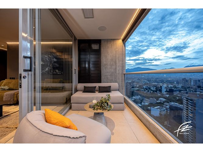 Apartamento de 3 alcobas en venta en El Poblado, Medellín, 140 m² · foto 8 de 24