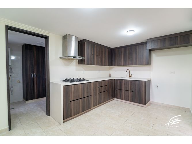 Apartamento de 3 alcobas en venta en El Poblado, Medellín, 114 m² · foto 9 de 18