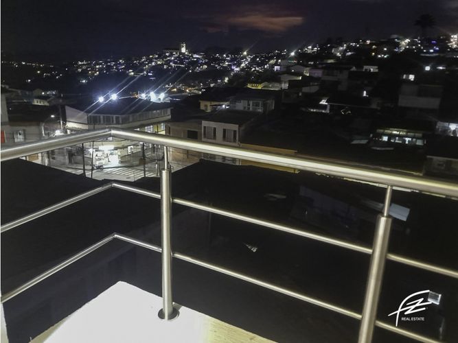Edificio en venta en Colombia, Manizales, 1860 m² · foto 11 de 24