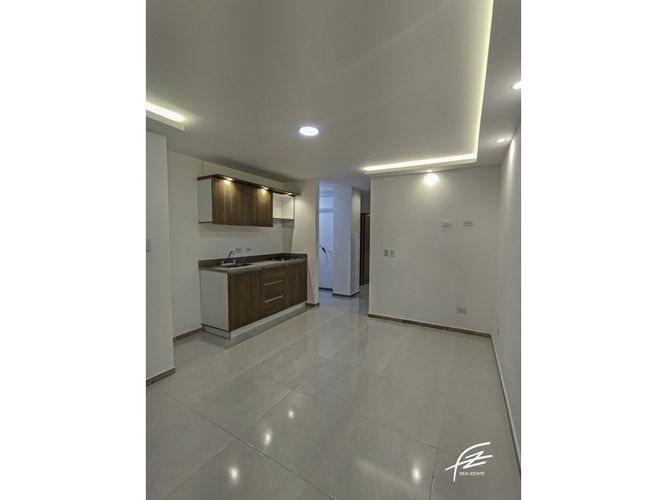 Edificio en venta en Colombia, Manizales, 1860 m² · foto 12 de 24