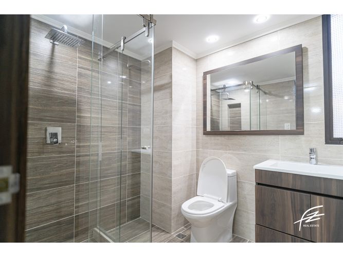 Apartamento de 3 alcobas en venta en El Poblado, Medellín, 114 m² · foto 11 de 18