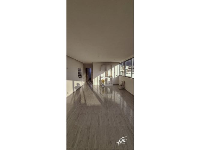 Edificio en venta en Colombia, Manizales, 1860 m² · foto 13 de 24