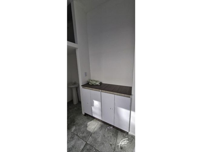 Edificio en venta en Colombia, Manizales, 1860 m² · foto 16 de 24