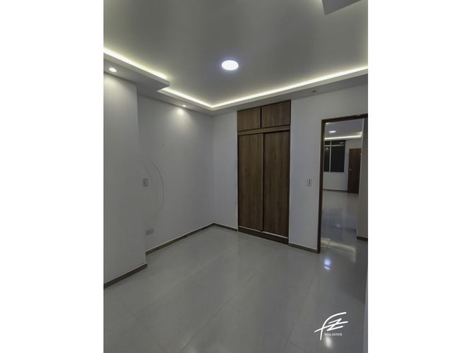 Edificio en venta en Colombia, Manizales, 1860 m² · foto 18 de 24
