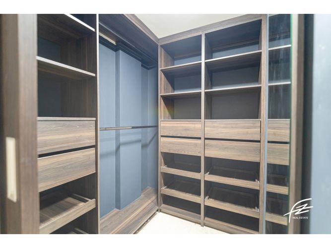 Apartamento de 3 alcobas en venta en El Poblado, Medellín, 114 m² · foto 16 de 18