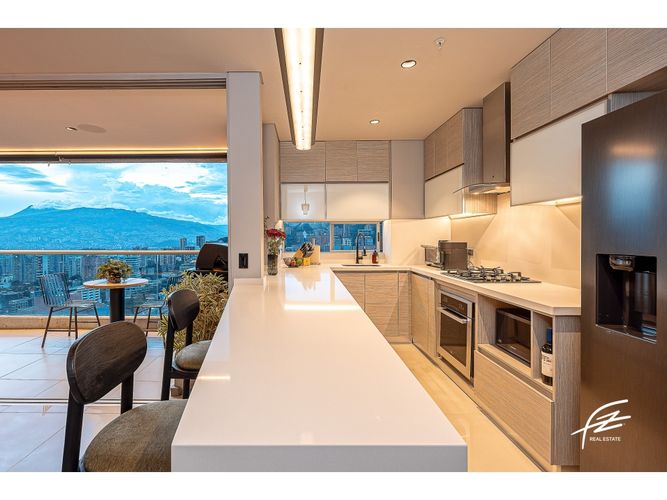 Apartamento de 3 alcobas en venta en El Poblado, Medellín, 140 m² · foto 15 de 24