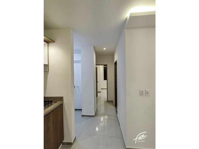 Edificio en venta en Colombia, Manizales, 1860 m² · foto 20 de 24