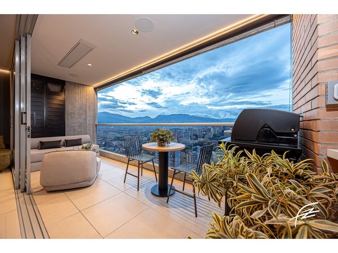 Apartamento de 3 alcobas en venta en El Poblado, Medellín, 140 m² · foto 18 de 24