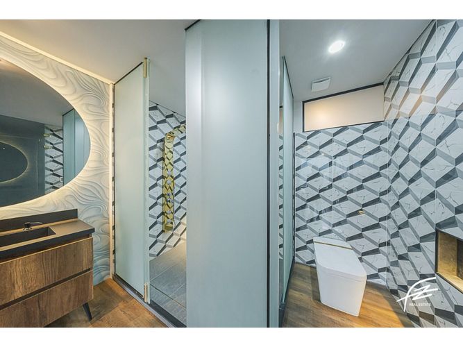 Apartamento en venta en El Poblado, Medellín · foto 5 de 24