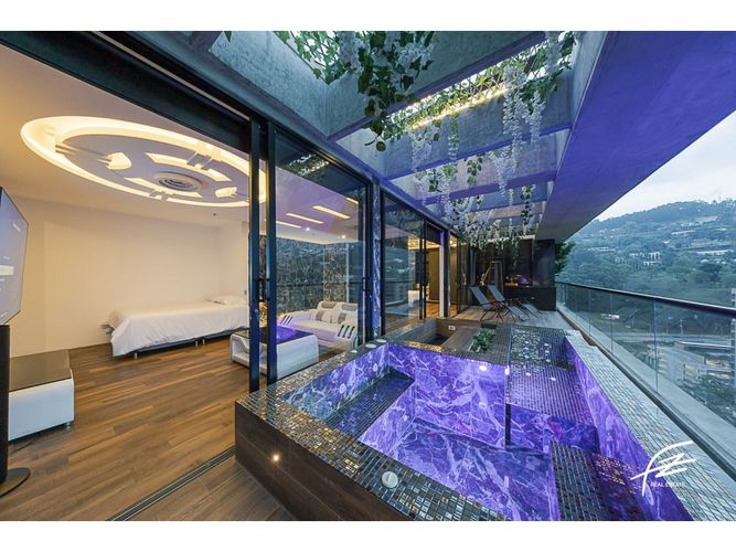 Apartamento en venta en El Poblado, Medellín · foto 9 de 24