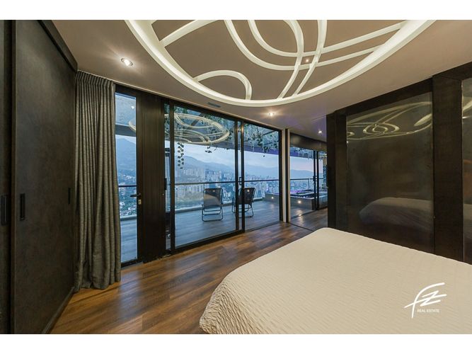 Apartamento en venta en El Poblado, Medellín · foto 15 de 24