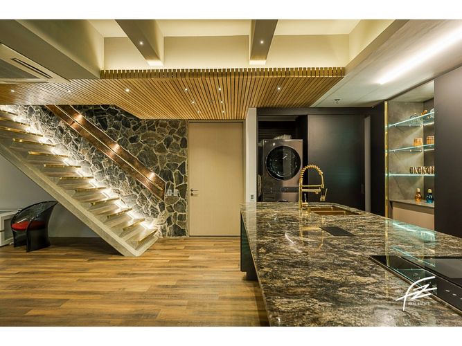 Apartamento en venta en El Poblado, Medellín · foto 18 de 24